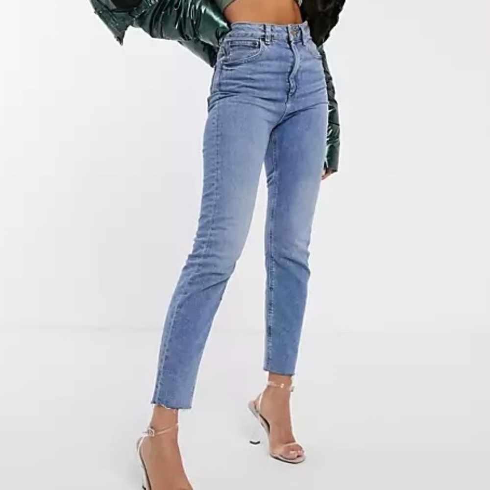ASOS Farleigh High Waist Raw Hem Mom Jeans